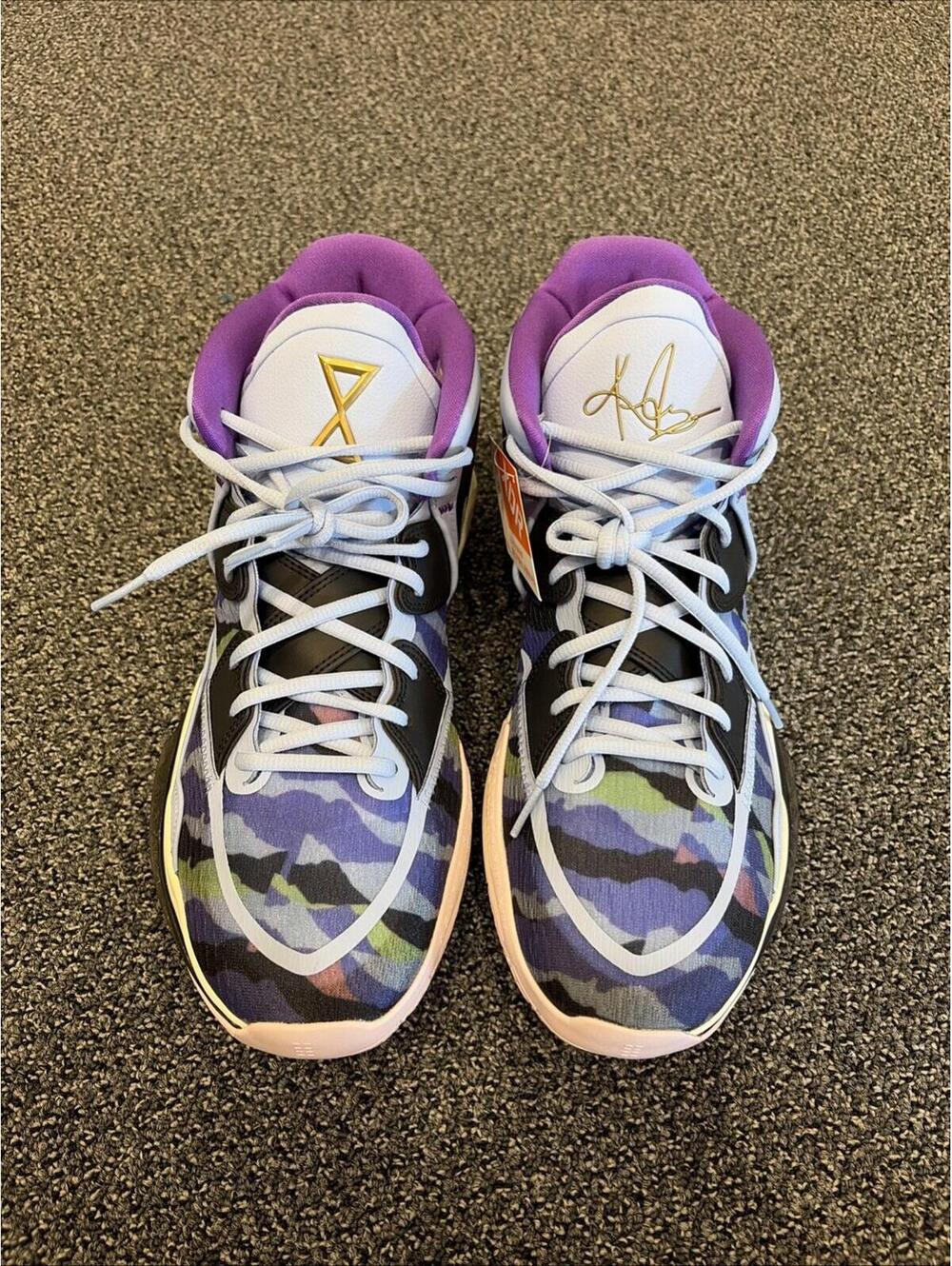 Size 13 - Nike Kyrie Infinity Aluminum